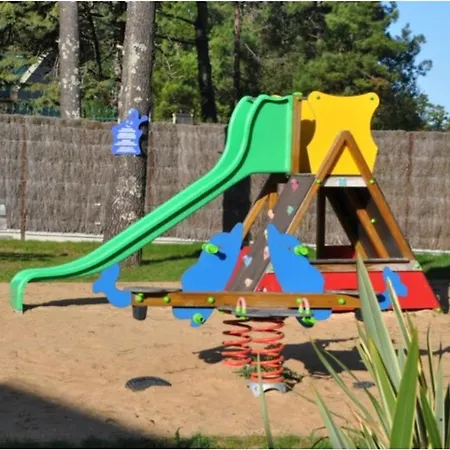 Kamp alanı Pour 7 Pers., Animaux Ok - Api-1-52-2238 *
